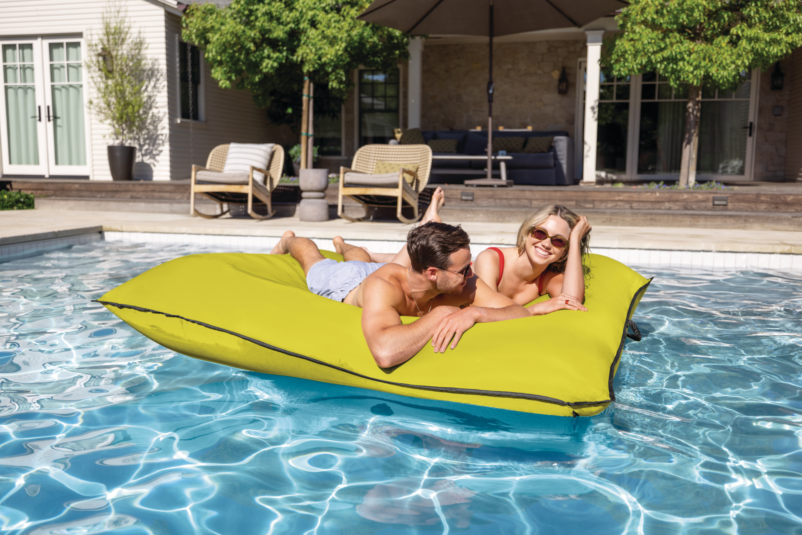 INTEX LUXE LOUNGES 78"x62", 2 Colors 56794 - Image 2