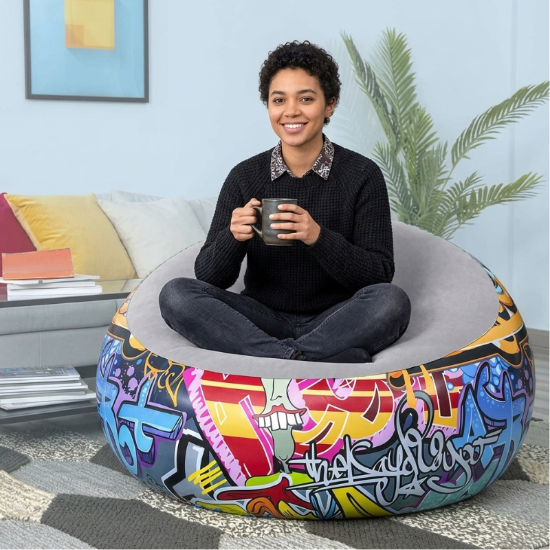 44" x 44" x 26"/1.12m x 1.12m x 66cm Graffiti Inflate-A-Chair 75075 - Image 2