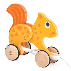 Squirrel Pull Along  E0917